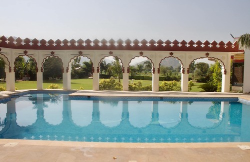 Pushkar Resort | Deluxe Room @ Resorts in Pushkar Close to Lake and Market