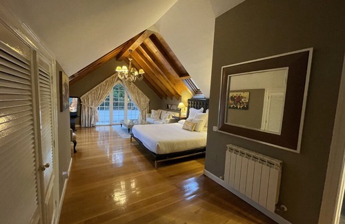 Camargo Villa | Deluxe Villa With Swimming Pool,garden and Spa, 6 km to the Beach