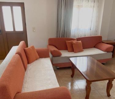 Delvine Apartment | Delvina Penthouse