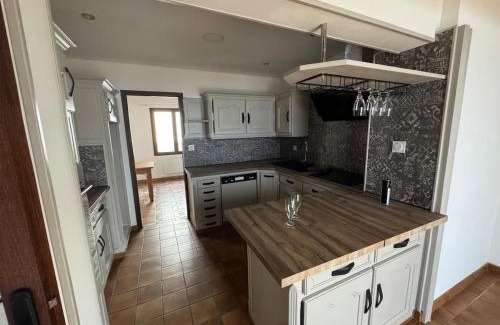 Cholet House | Demeure Ambroise - Proche Puy du Fo