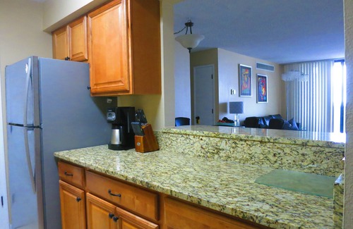 Downtown Denver Condo | DENVER SUITE CENTRAL LOCATION, BREATHTAKING VIEWS, GREAT AMENITIES, FREE PARKING