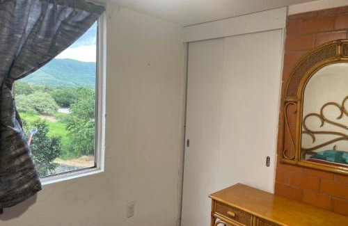 Emiliano Zapata Apartment | Depa cerca hospital Issste y jardines de fiesta