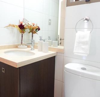 Apoquindo Apartment | Departamento a pasos del Parque Arauco con piscina en Las Condes