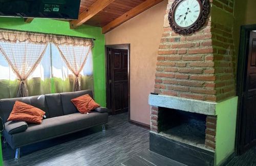 Mazamitla Apartment | Departamento Céntrico Estilo Cabaña