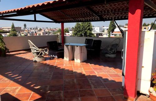 Cholula Apartment | Departamento con terraza verde