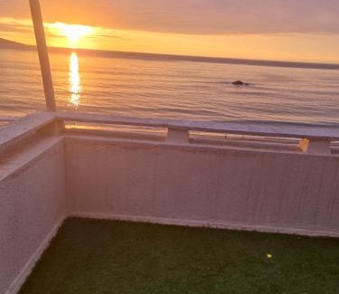 Renaca Apartment | Departamento primera línea frente al mar