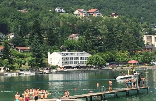 Le Bourget-du-Lac Apartment | DEPAYSEMENT AU BORD DU LAC