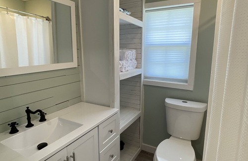 University Heights House | Depot Park Cottage-Downtown Gainesville