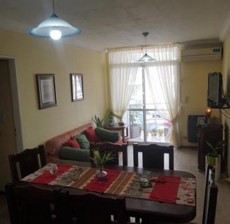 San Nicolas de los Arroyos Apartment | Depto con balcón, pleno centro