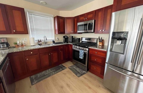 Ventnor City House | Derby Delight- Ventnor Home, 5 Minutes to Beach