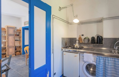 Careno Apartment | Deriva Apartment on Careno's Beach