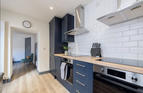 Londonderry Apartment | Derry City, Northern Ireland - City Rooms (Room 3)