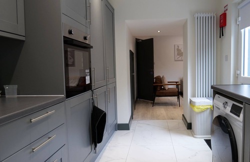 Londonderry Apartment | Derry City, Northern Ireland - Waterside Rooms (Room 4)