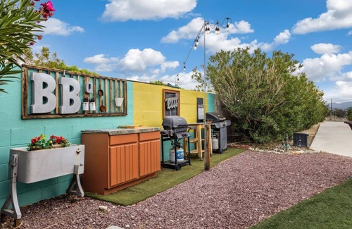 Desert Hot Springs RV Rental | Desert Bungalow near Joshua Tree and Palm Springs