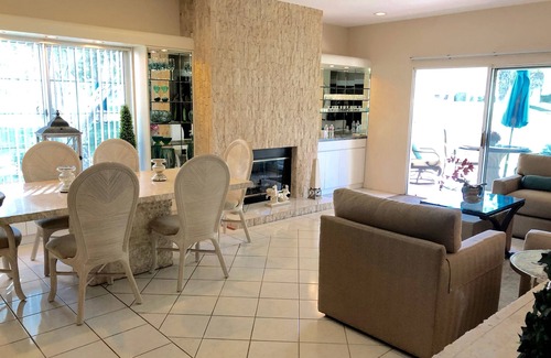 Palm Desert Condo | Desert Falls CC: Lower Level 2 Bed/2.5 Bath & Den 1814 Sq Ft Villa