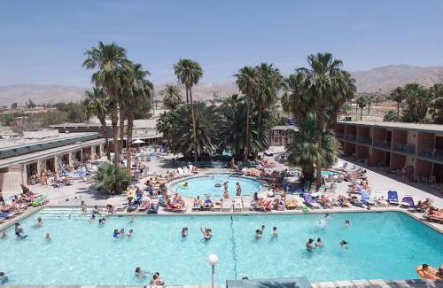 Desert Hot Springs Hotel | Desert Hot Springs Spa Hotel