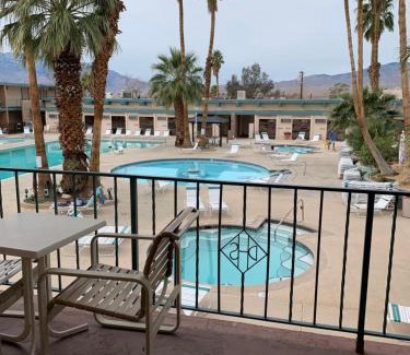 Desert Hot Springs Hotel | Desert Hot Springs Spa Hotel