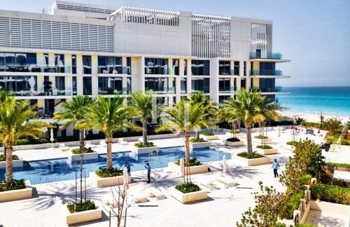 Saadiyat Cultural District Apartment | Desert Key - Beachfront Apartments on Saadiyat Island