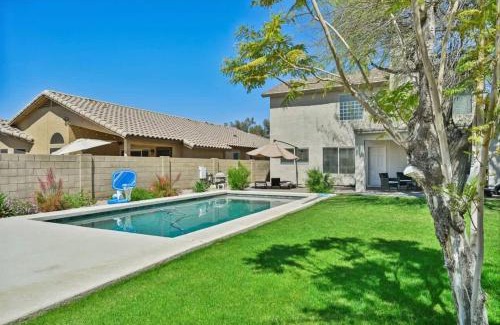 Tatum Highlands House | Desert Oasis with Pool & Pool Table Full Kitchen