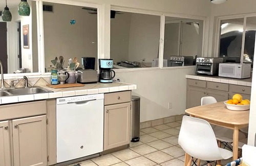 South Harrison House | Desert paradise with pool. Charming 3-bedroom house pet friendly in Tucson!