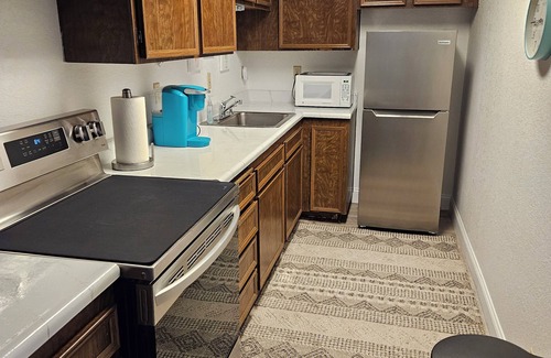 Palm Springs Condo | Desert Retreat across from the famous Tram.