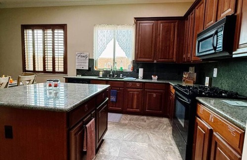 Terramar House | Desert Retreat|Game Room Heated Pool Gym & Hot Tub