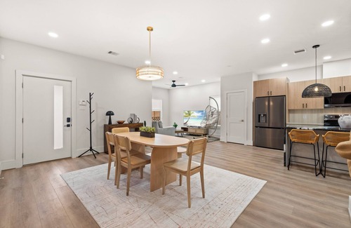 Greater East End House | Desert Rose Dream Home - Modern Luxury Escape Amazing Patio @RevitalizedEastEnd