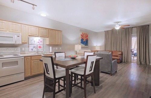 Encanto Condo | Desert Villa - Your Home Away from home in Central Phoenix