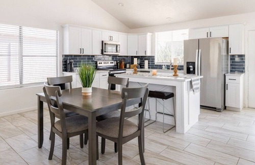 Eagle Hills House | #DesertBohoRetreat w/ Large Backyard and Pool