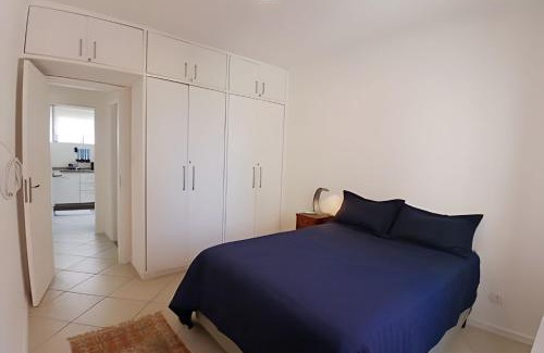 Embare Apartment | Desfrute de Santos com Vista para o Mar e Praia