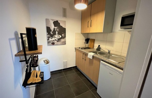 Bruhl-Guterbahnhof Apartment | Design Apartment Vendome