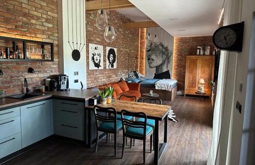 Hlinsko House | Design apartmán v zahradě
