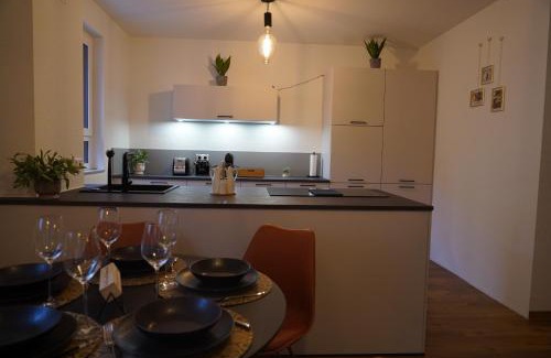 Bad Krozingen Apartment | Design-Apartment I direkt im Zentrum I Boxspring I Nespresso I Terrasse mit Garten I Parkplatz