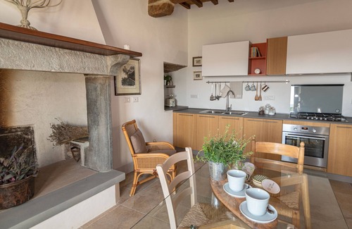 Acqua Loreto Apartment | Design apartment in the countryside