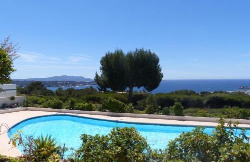Bandol Apartment | Design Apartment - Pool, Large Terrace and Panoramic Views of Mediterranean