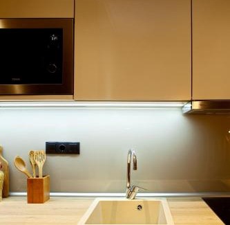 Thessaloniki Apartment | Designer apartments close to the center + free parking