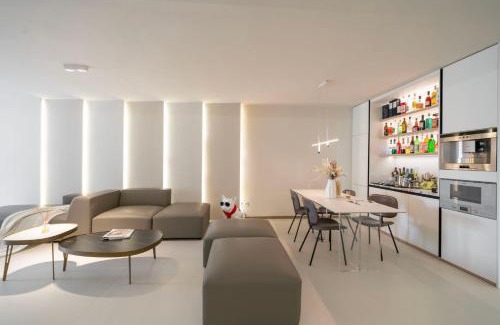 Shanghai Apartment | Designer-style, four-bedroom apartment with a large living room
