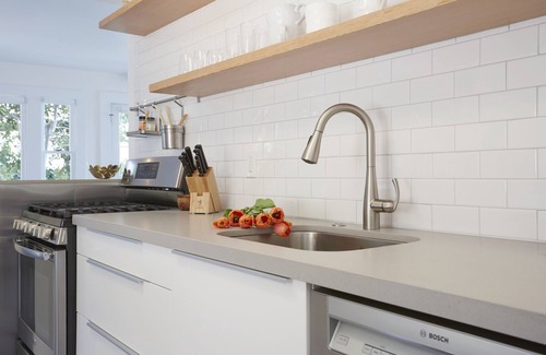 Summerland Condo | Designer Summerland Retreat! Contemporary Unit With Ocean Views