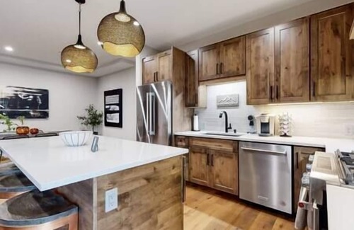 Winter Park Apartment | Designer Winter Park Condo w/Private Hot Tub