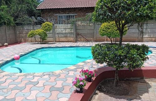 Rustenburg House | Desita La' Guesthouse