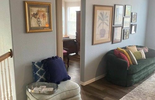 DeSoto House | DeSoto Tx, Sophisticated Home deserves your Stay