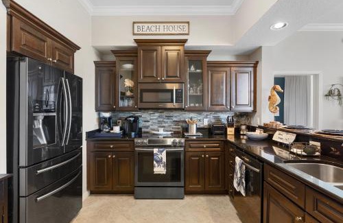 Fort Walton Beach House | Destin West Villa PH01 - Penthouse with Hot Tub on Private Rooftop Terrace - Beach Views!