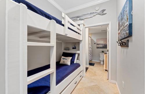 Fort Walton Beach House | Destin West Villa PH01 - Penthouse with Hot Tub on Private Rooftop Terrace - Beach Views!