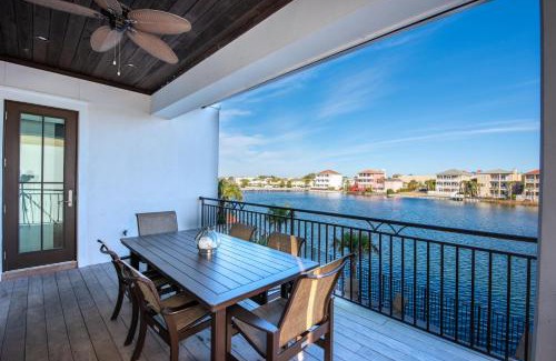 Destin House | Destination