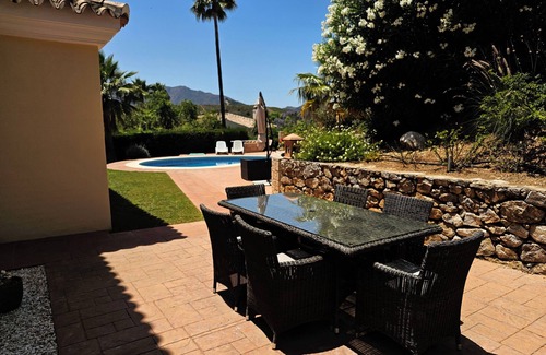 Alhaurin el Grande Villa | Detached 3 bed 3 bath Villa with Pool outside dining, AC, Wi-Fi. Golf Course
