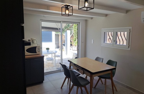 Sausset-les-Pins Apartment | Detached apartment between sea and hill