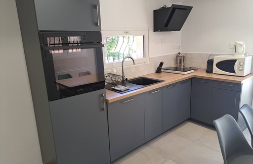 Sausset-les-Pins Apartment | Detached apartment between sea and hill