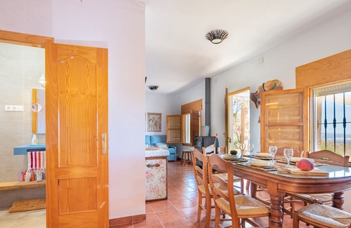 El Borge House | Detached house in the middle of the countryside, with wonderful views. Ideal for couples.