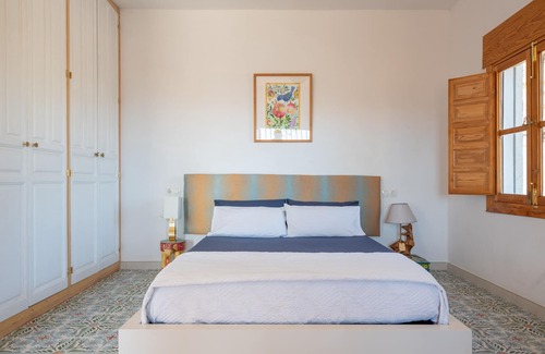 El Borge House | Detached house in the middle of the countryside, with wonderful views. Ideal for couples.