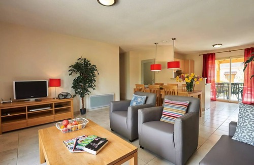 Lanzac Villa | Detached villa, 1 bathroom, sleeps 6